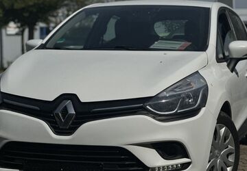 Renault Clio 86.450 km 8.990 &euro; Göttingen 37081