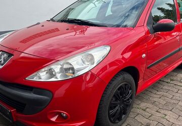 Peugeot 206 114.000 km 3.500 &euro; Göttingen 37079