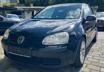 VW Golf 245.000 km 1.700 &euro; Göttingen 37081