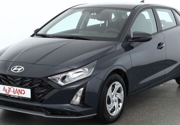 Hyundai i20 9.716 km 18.890 &euro; Göttingen 37081