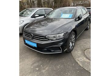 VW Passat Variant 93.154 km 21.218 &euro; Northeim 37154
