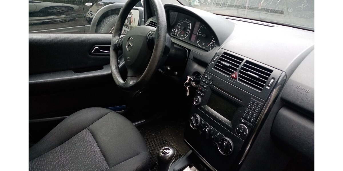 Mercedes-Benz A-Klasse 280.000 km 2.850 &euro; Göttingen 37083