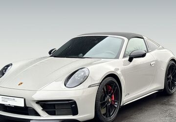 Porsche 992 8.750 km 169.911 &euro; Göttingen 37077