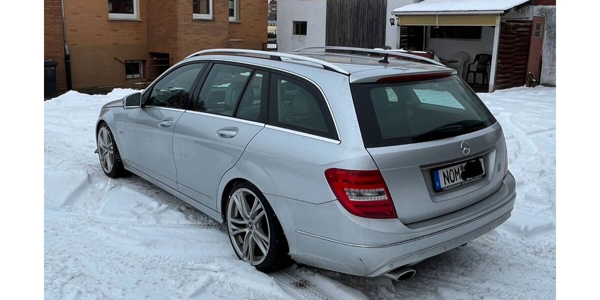 Mercedes-Benz C 220 248.000 km 7.500 &euro; Moringen 37186