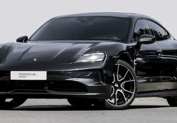 Porsche Taycan 18.225 km 115.880 &euro; Göttingen 37077