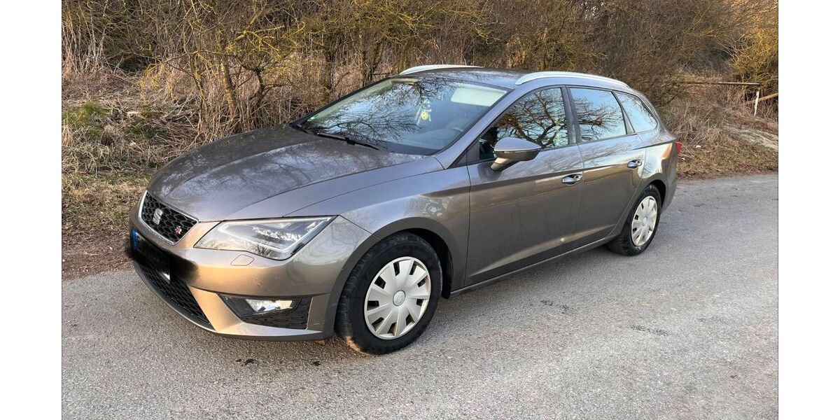 Seat Leon 158.500 km 8.300 &euro; Heuthen 37308