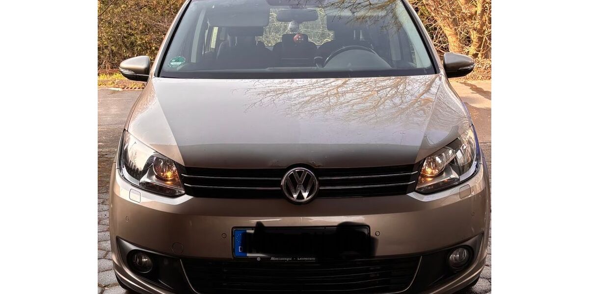 VW Touran 242.000 km 6.999 &euro; Wesertal 34399