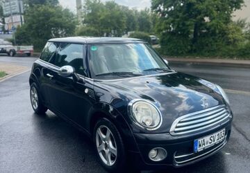 Mini ONE 233.057 km 2.100 &euro; Göttingen 37075