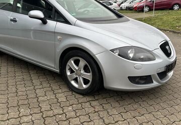 Seat Leon 147.252 km 3.990 &euro; Göttingen 37081