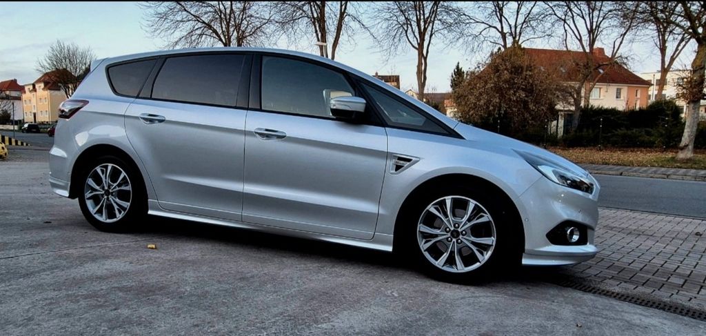 Ford S-Max 109.000 km 16.400 &euro; Hardegsen 37181