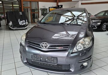 Toyota Auris 227.869 km 3.950 &euro; Göttingen 37079