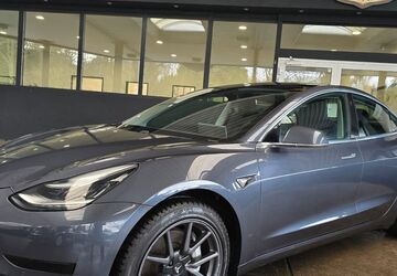 Tesla Model 3 65.000 km 21.900 &euro; Göttingen 37081