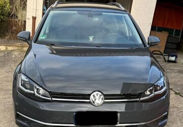 VW Golf 127.000 km 12.700 &euro; Hardegsen 37181