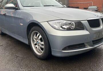 BMW 320 149.000 km 2.599 &euro; Rosdorf 37124