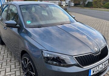 Skoda Fabia 75.000 km 9.500 &euro; Witzenhausen 37215