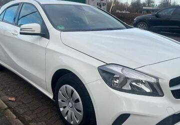 Mercedes-Benz A 180 246.200 km 9.850 &euro; Northeim 37154