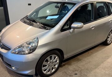Honda Jazz 75.445 km 5.990 &euro; Göttingen 37079