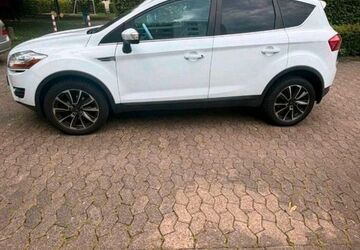 Ford Kuga 211.591 km 4.700 &euro; Göttingen 37081