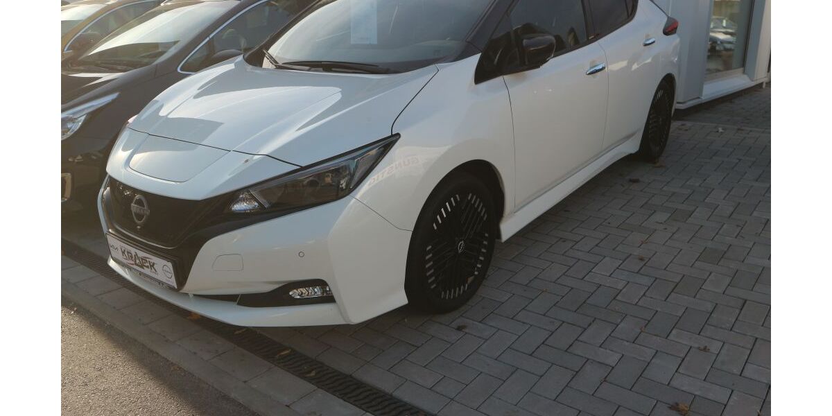 Nissan Leaf 30.614 km 15.990 &euro; Göttingen 37077