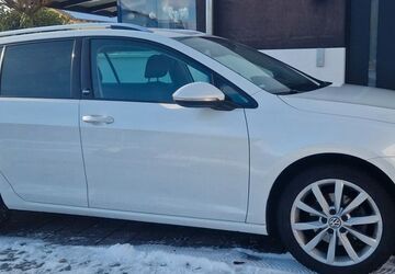 VW Golf 92.000 km 15.500 &euro; Rosdorf 37124