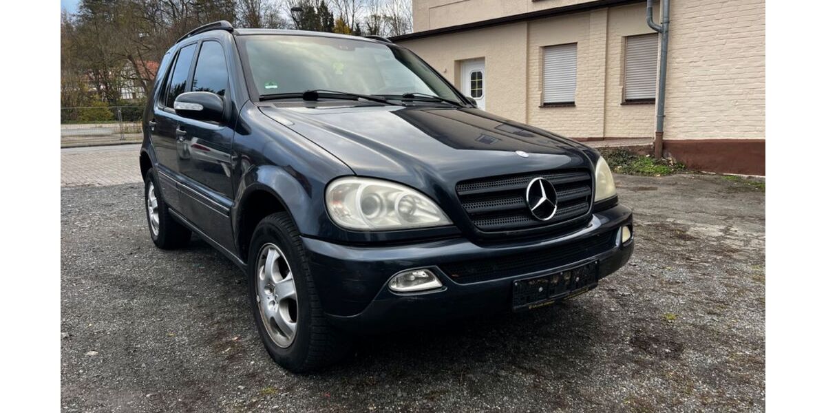 Mercedes-Benz ML 270 255.000 km 3.000 &euro; Göttingen 37081