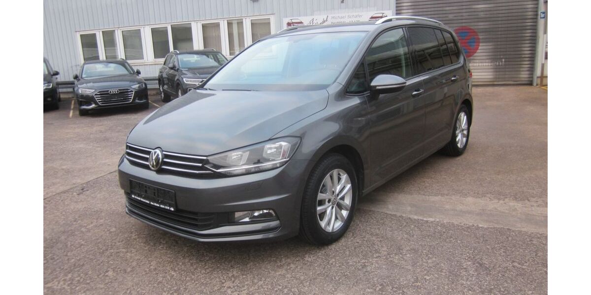 VW Touran 147.500 km 14.490 &euro; Hann. Münden 34346