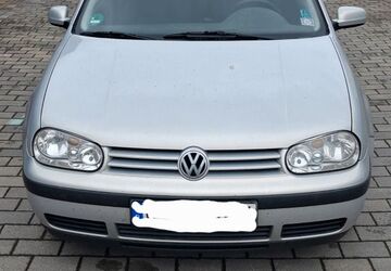 VW Golf 260.000 km 950 &euro; Witzenhausen 37214