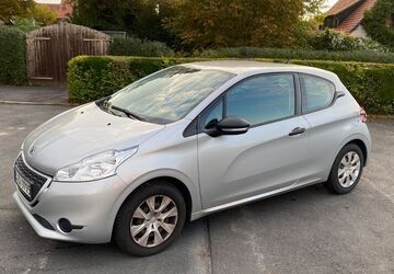 Peugeot 208 69.664 km 2.250 &euro; Göttingen 37079