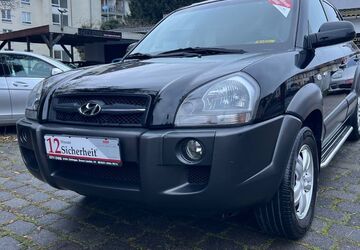 Hyundai TUCSON 186.844 km 5.900 &euro; Göttingen 37081