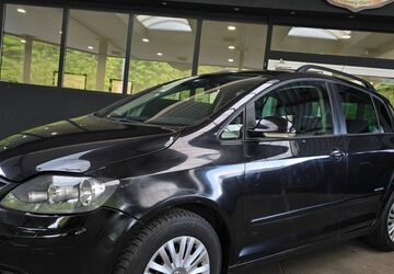 VW Golf 214.000 km 2.950 &euro; Göttingen 37081