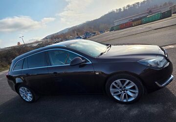 Opel Insignia 151.000 km 8.000 &euro; Uder 37318
