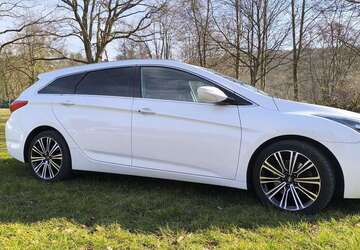 Hyundai i40 115.000 km 12.750 &euro; Hann. Münden 34346