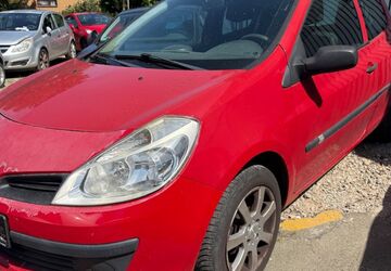Renault Clio 119.000 km 999 &euro; Göttingen 37079