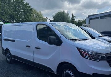 Renault Trafic 8.600 km 29.900 &euro; Gleichen 37130