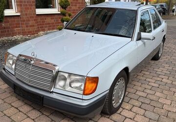 Mercedes-Benz 300 178.000 km 16.900 &euro; Göttingen 37081