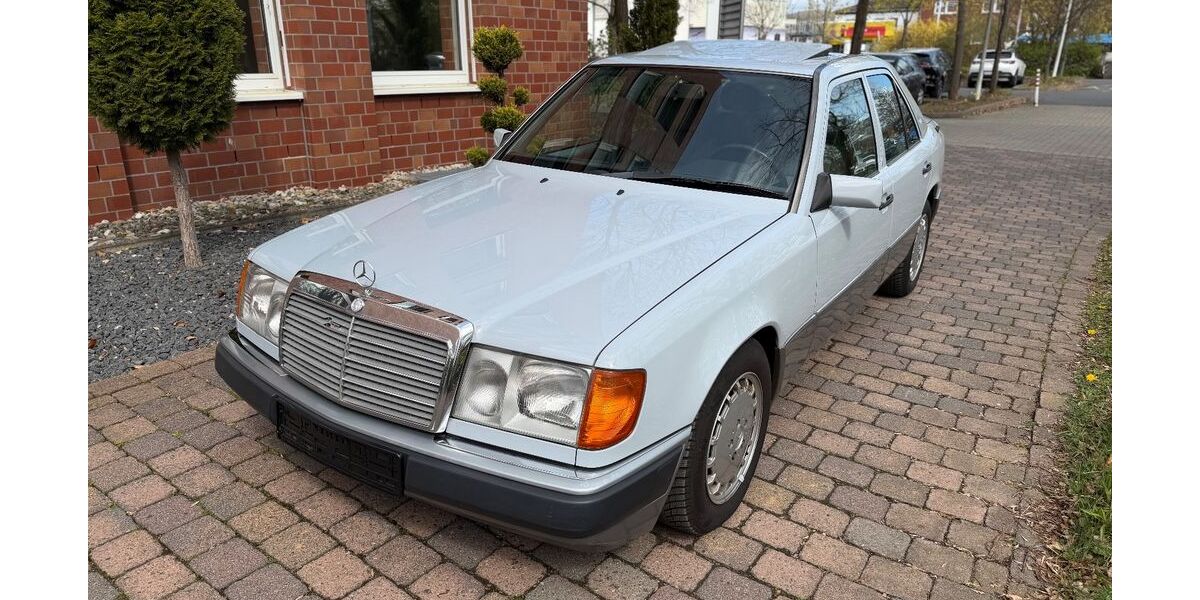 Mercedes-Benz 300 178.000 km 16.900 &euro; Göttingen 37081