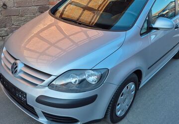VW Golf 157.500 km 4.400 &euro; Witzenhausen 37215