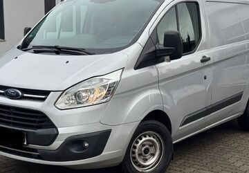 Ford Transit Custom 284.080 km 10.990 &euro; Göttingen 37077