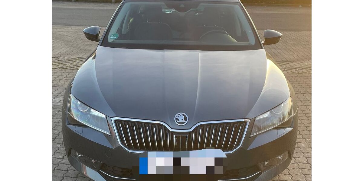 Skoda Superb 133.000 km 18.000 &euro; Göttingen 37077