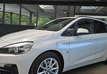 BMW 225 89.100 km 15.950 &euro; Göttingen 37081