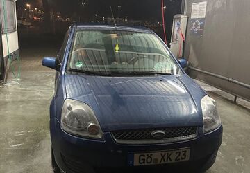 Ford Fiesta 130.000 km 2.200 &euro; Göttingen 37081