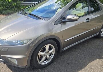 Honda Civic 240.000 km 2.100 &euro; Göttingen 37075