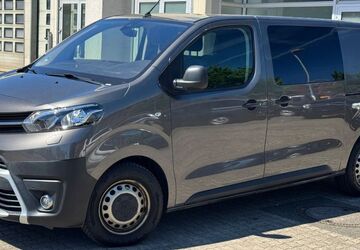 Toyota Proace (Verso) 73.800 km 21.990 &euro; Göttingen 37077