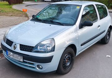 Renault Clio 137.300 km 1.000 &euro; Göttingen 37075