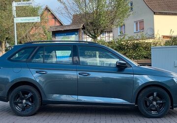 Skoda Fabia 104.200 km 10.890 &euro; Beienrode bei Göttingen 37130