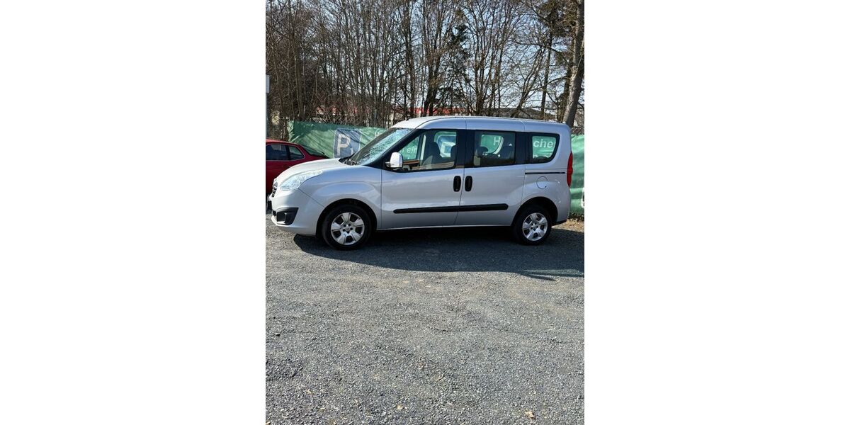 Opel Combo 118.000 km 8.800 &euro; Göttingen 37079