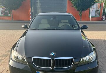 BMW 318 108.000 km 7.999 &euro; Göttingen-Weende 37075