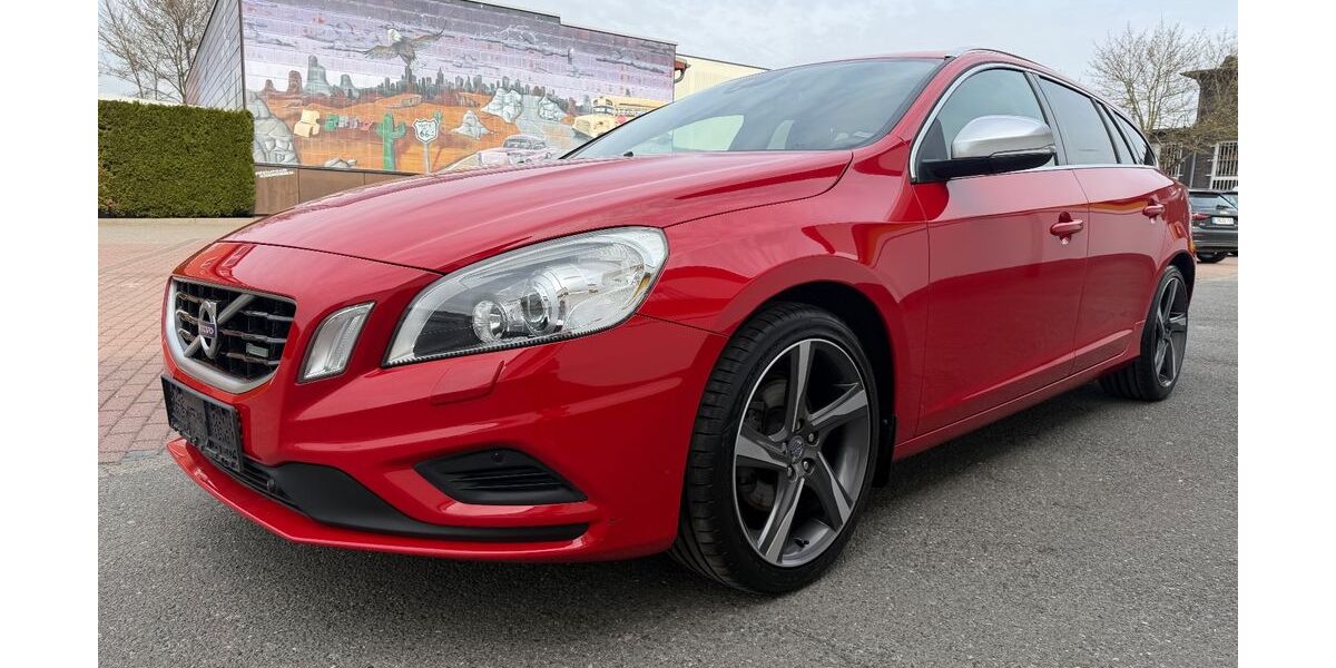 Volvo V60 147.043 km 9.990 &euro; Göttingen 37079