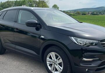 Opel Grandland (X) 94.000 km 12.990 &euro; Northeim 37154