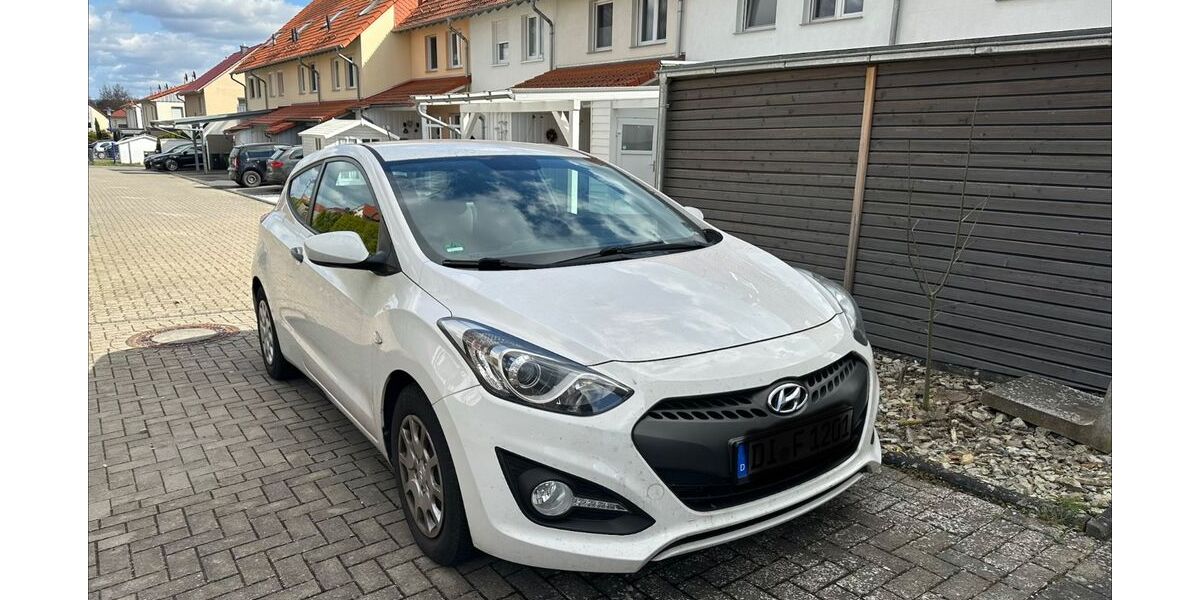 Hyundai i30 84.800 km 8.300 &euro; Goettingen 37309